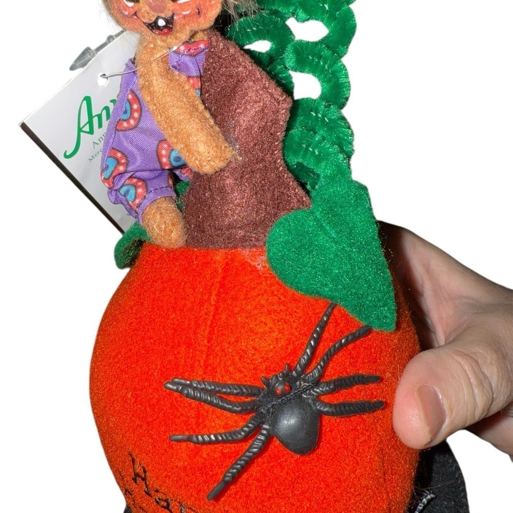 Annalee 3” Halloween Mouse on Pumpkin with Spider –Happy Halloween 2020 Figurine - Picture 11 of 11
